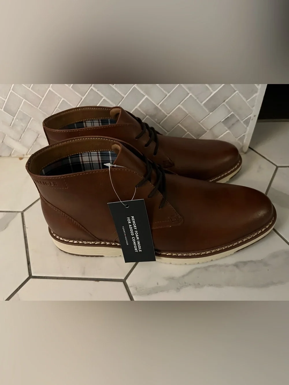 Tommy Hilfiger Men's Cognac Brown Leather Chukka Boots